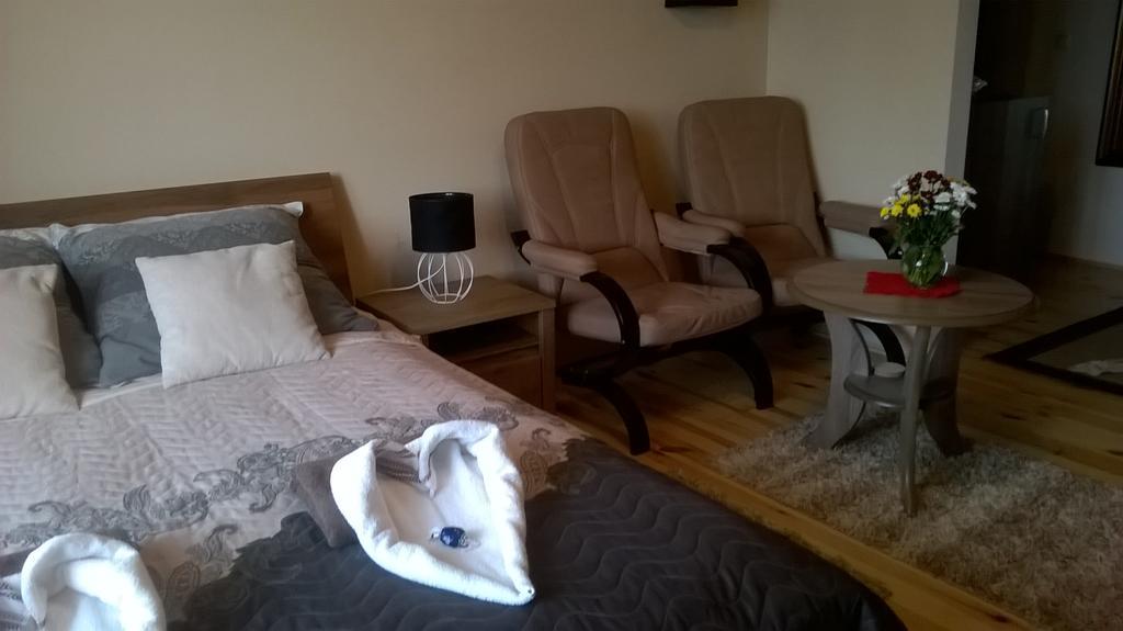 Apartamenty Przy Farze 카지미에르즈 돌니 외부 사진