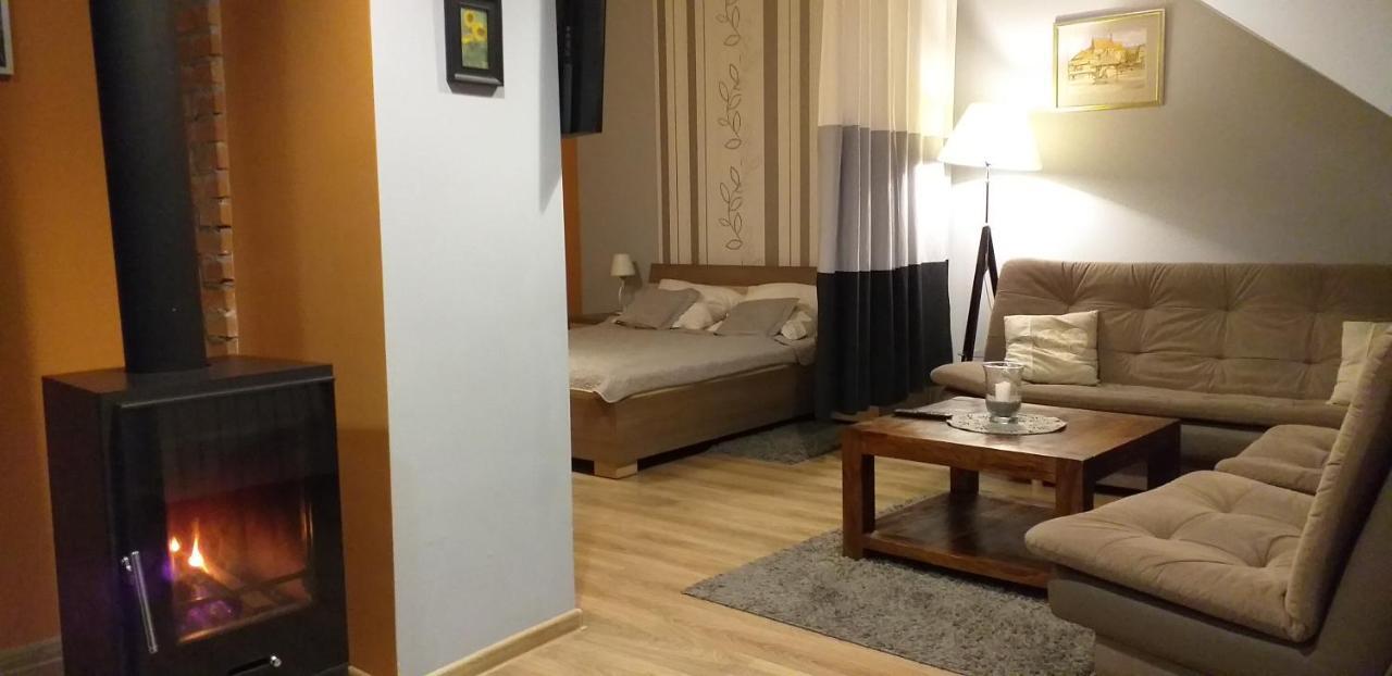 Apartamenty Przy Farze 카지미에르즈 돌니 외부 사진